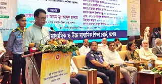 প্রাথমিক বিদ্যালয়ে পচা খাবার দিলে সংশ্লিষ্টদের কঠোর শাস্তির মুখোমুখি হতে হবে: শিক্ষামন্ত্রী